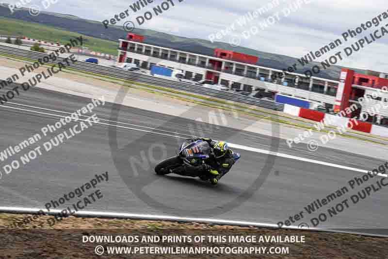 cadwell no limits trackday;cadwell park;cadwell park photographs;cadwell trackday photographs;enduro digital images;event digital images;eventdigitalimages;navarra;no limits trackdays;peter wileman photography;racing digital images;trackday digital images;trackday photos